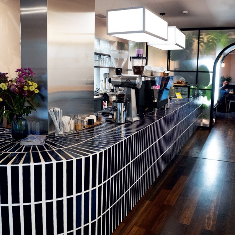 43.12 Café