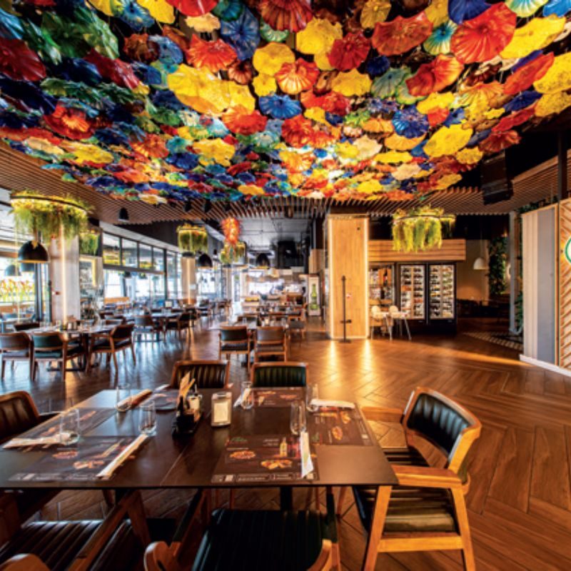 Flora bar&grill